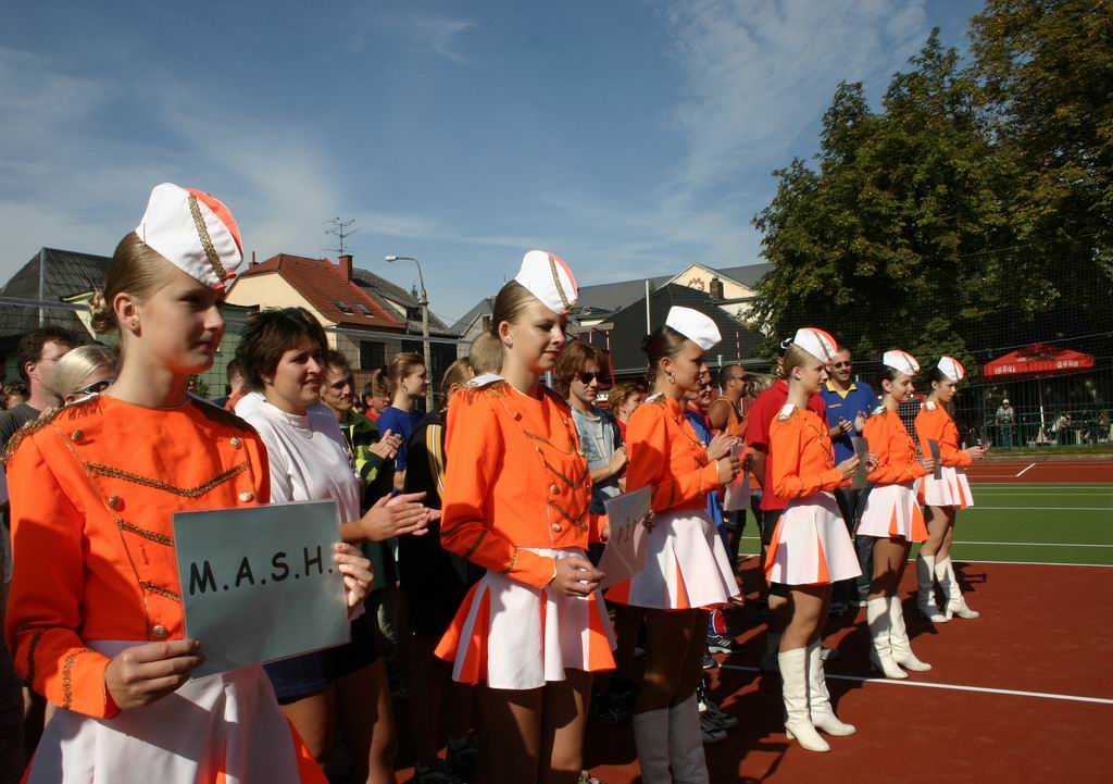 Otevírání Oranžového hřiště