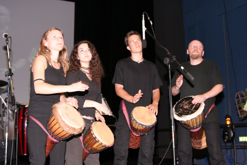 Jumping Drums