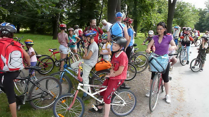 Prázdninový kolotoč - Kovbojové na kole I.