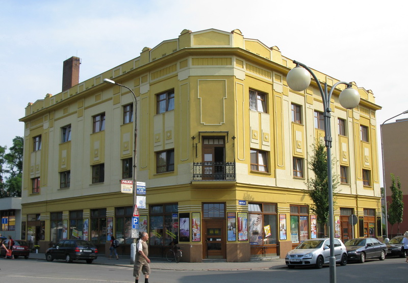 Kostelní 404