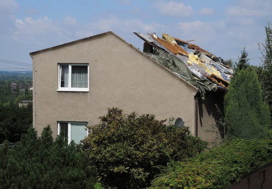 V Bohumíně přispějí rodinám na opravu střech, které strhla vichřice