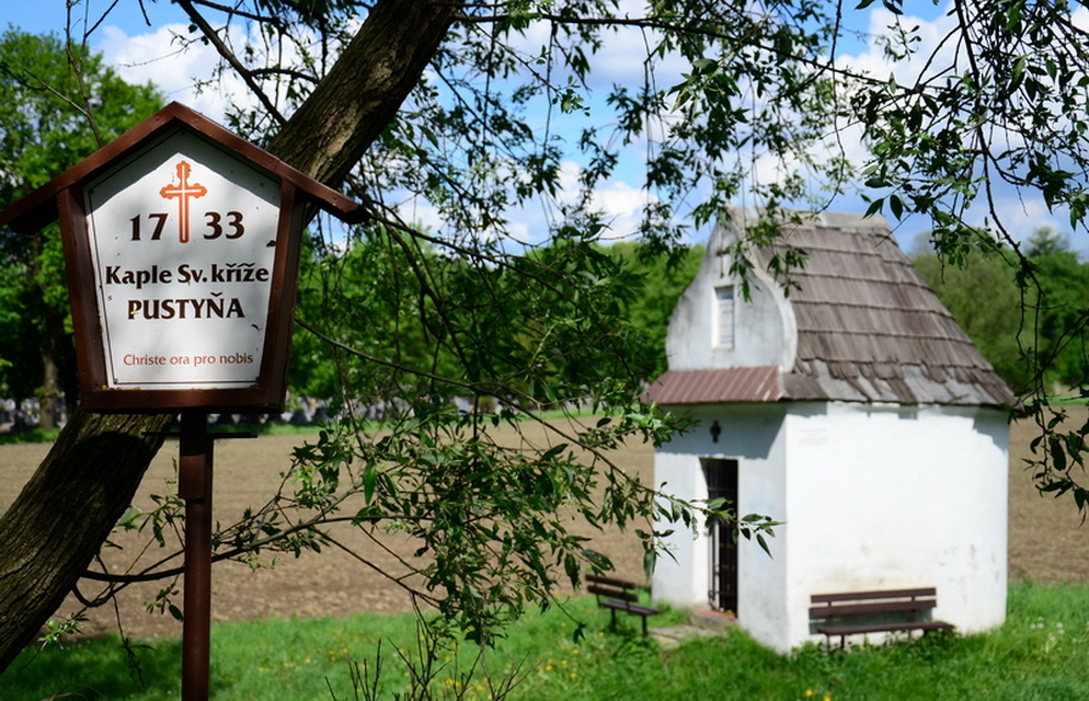 Propojení naučných stezek v Hraničních meandrech Odry – stezka ke kapli Pustyňa