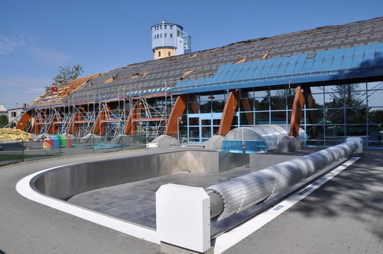 Bohumínské aquacentrum se po opravě střechy opět otevírá pro veřejnost