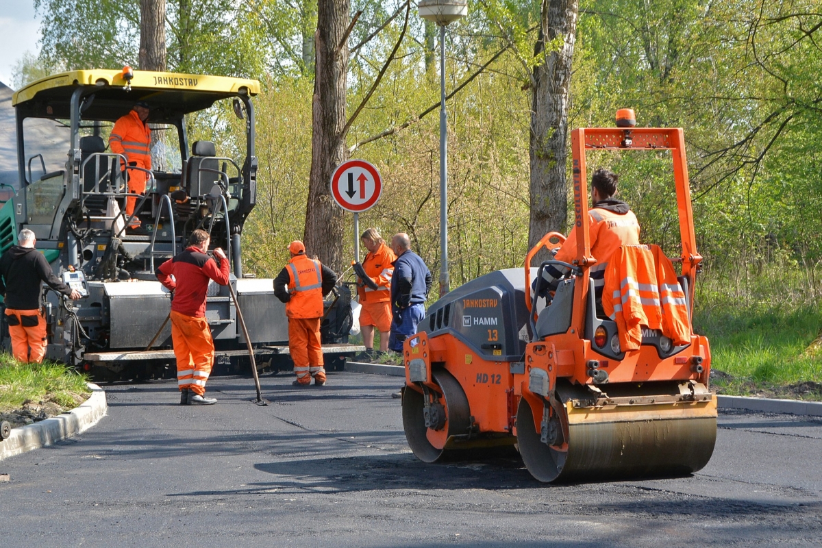 Opravou letos v Bohumíně projde deset silnic a šestnáct chodníků