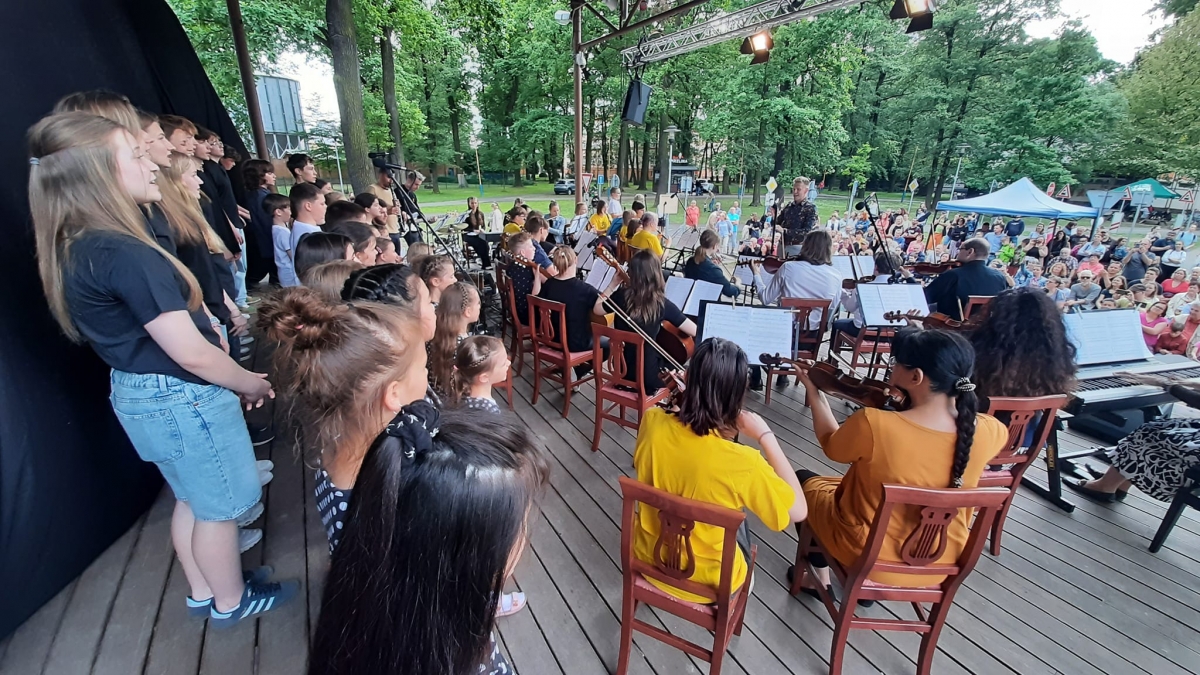 Umění v ulicích, bohumínská ZUŠ nabídne v rámci festivalu Art Happening i koncert