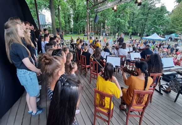 Umění v ulicích, bohumínská ZUŠ nabídne v rámci festivalu Art Happening i koncert