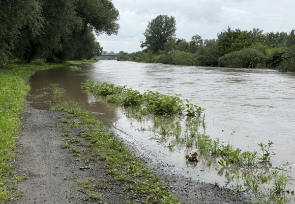 Meteorologové předpovídají vydatný déšť