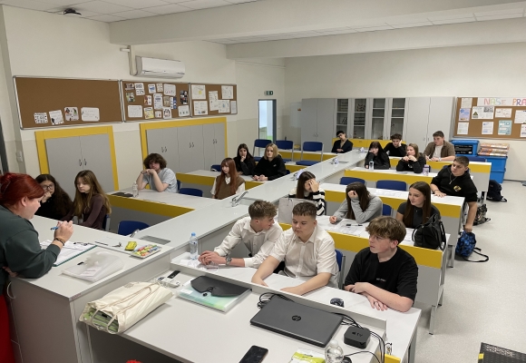 Bohumín podporuje znalost cizích jazyků, dnes probíhají Cambridge zkoušky