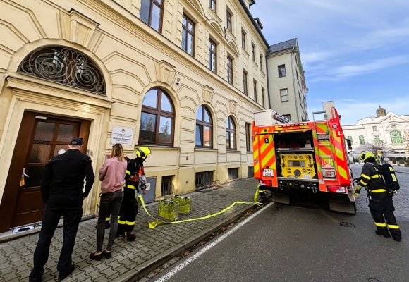 Hasiči se při požáru dostanou k bohumínským seniorům rychleji a snadněji