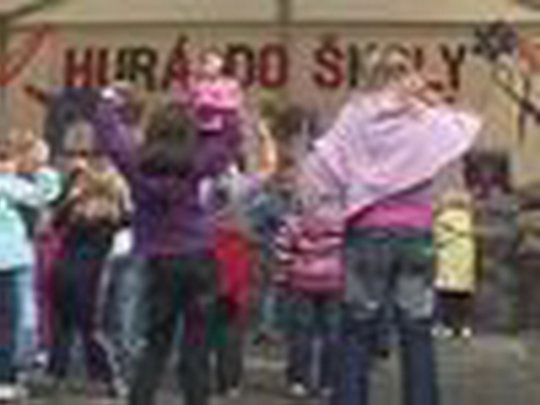 Hurá do školy s Heidi Janků - show video
