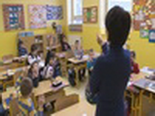 Zápisy do prvních tříd a seminář - przedstawić wideo
