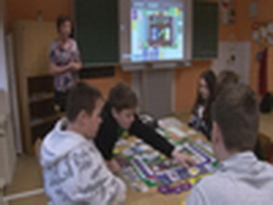 Interaktivní finanční hry - show video