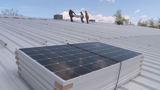 Bohumín instaluje první fotovoltaickou elektrárnu - show video