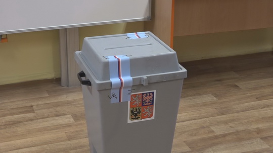 Česko vybíralo prezidenta, v Bohumíně účast 62,5 % - przedstawić wideo
