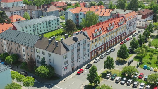 Na přeplatcích za služby vrátí desítky milionů korun - show video