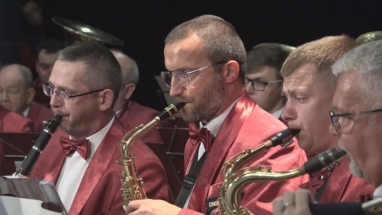 Dechovkový festival: od klasiky, přes Farnou až po muzikál - show video
