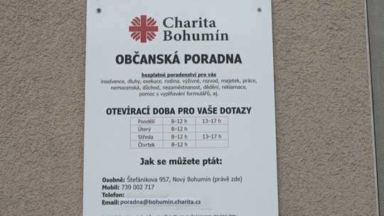 Část Bohumíňáků bojuje s dluhy a exekucemi - show video