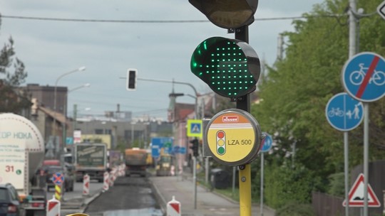 Festival semaforů ve Skřečoni, stavby a doprava - zobrazit video