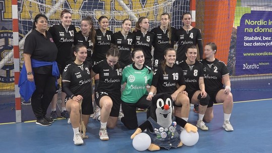 Nová LED obrazovka a házenkářský zápas roku - show video