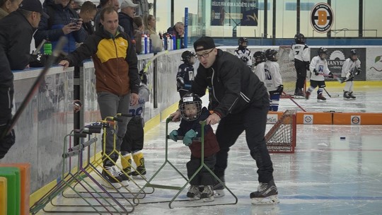 Pojď hrát hokej, HC Bospor má celoroční nábor dětí - show video