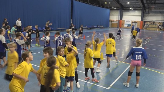 Školní knihovna Benešovky se těší přízni dětí - zobrazit video