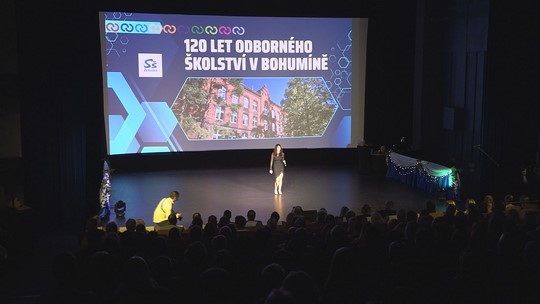 Střední škola Bohumín a 120 let odborného školství - przedstawić wideo
